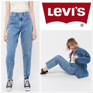 Levi’s 550 relaxed and tapered light wash
